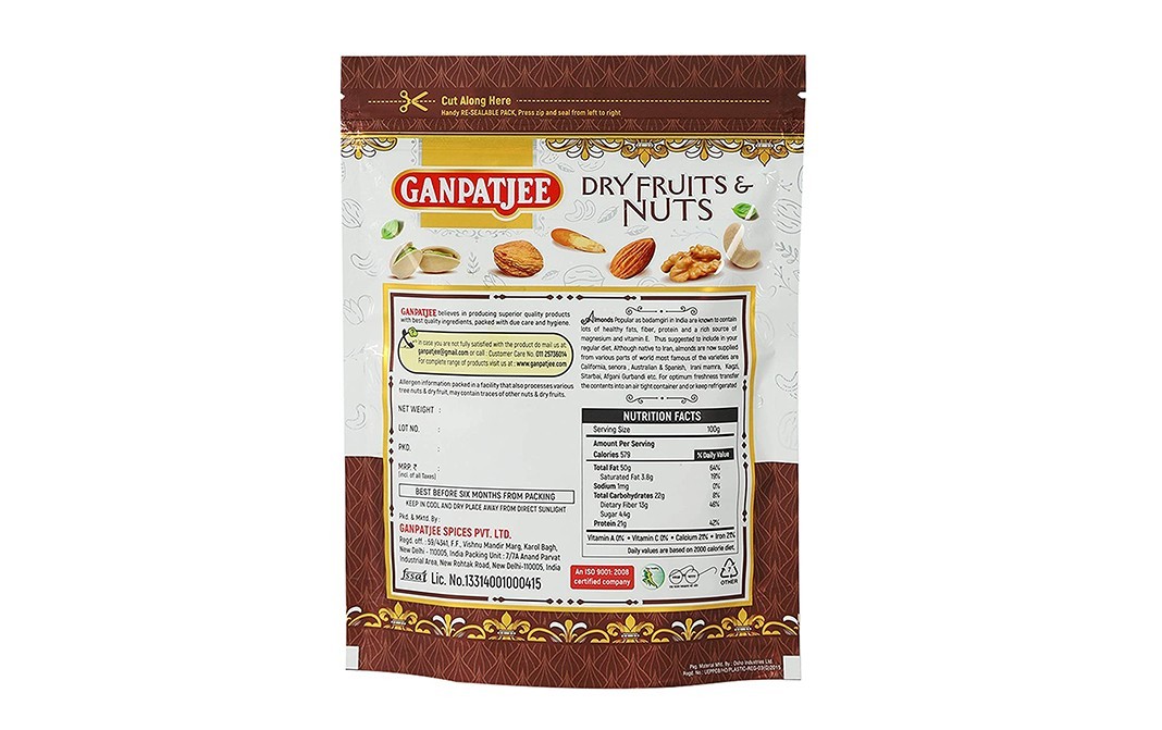 Ganpatjee Almonds Kernel California    Pack  750 grams